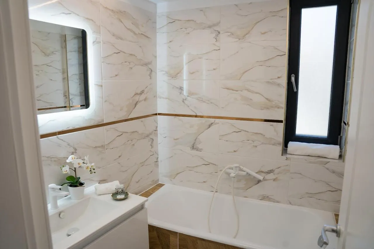Azaleea Apartments Bucharest Romania